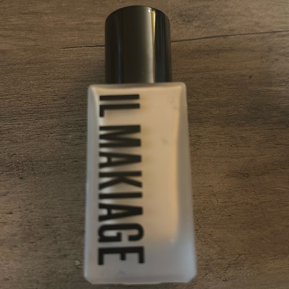 IL MAKIAGE foundation